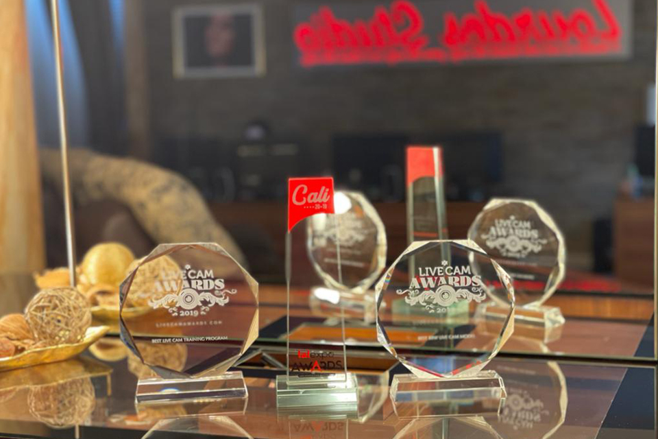 lourdes_studio_livecam_awards_2019